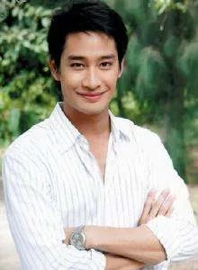 《道德的火焰》男主角是谁？