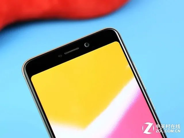 全面屏糖果SOAP R11 上京东预约抢购中