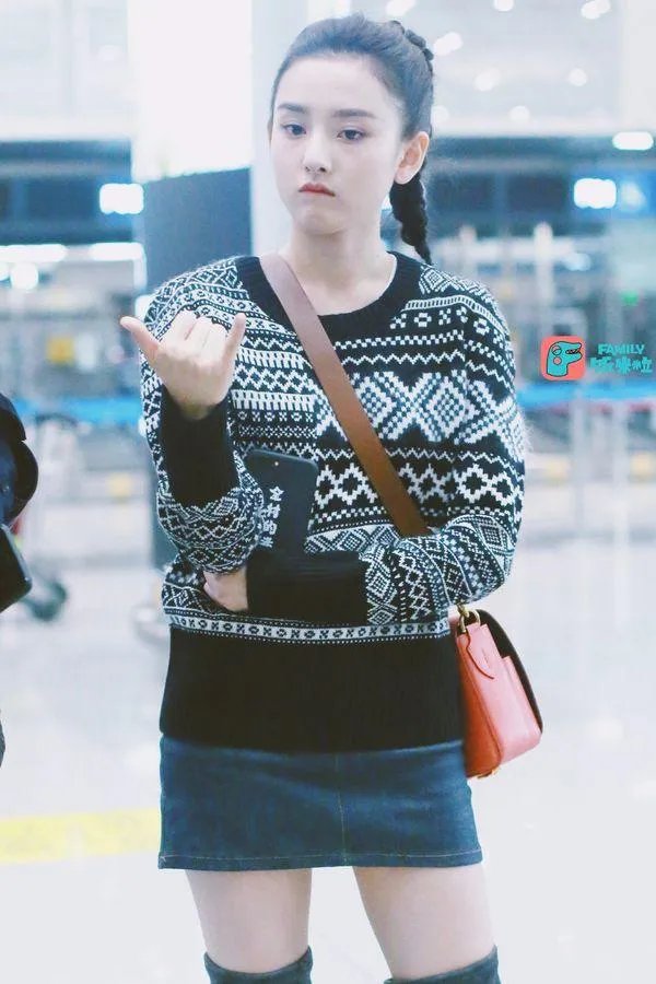 宋祖儿甜美形象霸屏，怎样才能像她一样穿出青春活力范儿？