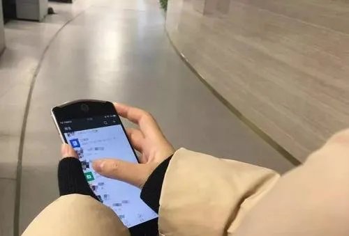 法院认定未成年人直播打赏无效，为什么直播打赏乱相百出？