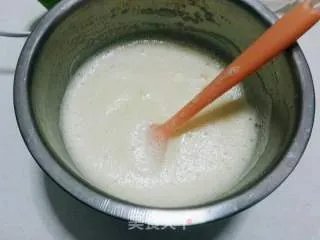 自制蛋黄牛奶冰激凌