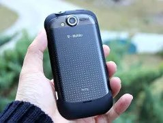 黑色两色一个价 HTC MyTouch 4G再降100