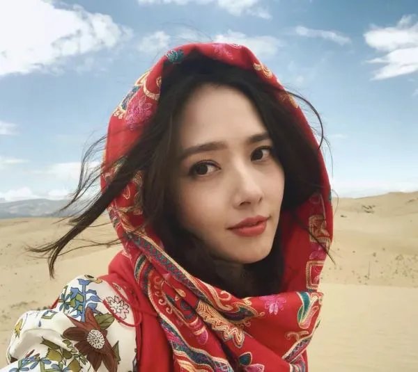 郭碧婷刚出月子,向太就发长文称别计较,疑似劝说女方装傻,合适吗?