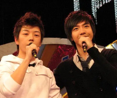 王栎鑫做客《最佳现场》含泪谈俞灏明近况