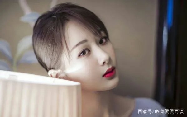 为了一个电视剧角色，杨紫7天瘦了10斤，她的减肥方法值得我们借鉴吗？