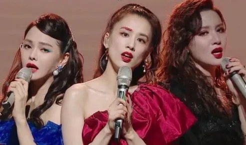 为何说伊能静才是《乘风破浪的姐姐》中真正的皇族选手？