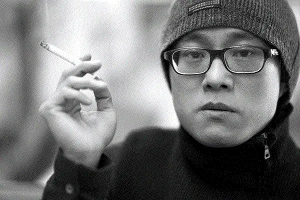 方文山和林夕谁的作词功力更强？你怎样评价他们两人的写词？