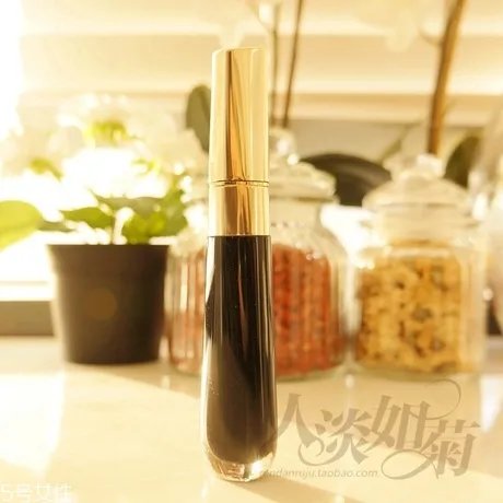 赫莲娜睫毛膏有哪几款 选择睫毛膏窍门