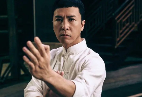 甄子丹十大经典功夫片,《叶问》仅排第三，排第一的到底是谁?