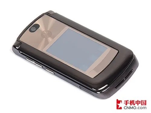 破4K仍不罢休 摩托罗拉V8 2G版又跌99元