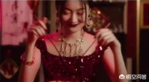 D&G发布视频致歉声明，“辱华”创始人用中文说对不起，对此你怎么看？