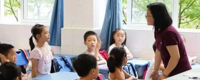 强盗与士兵是哪部名著 是国内哪一部名著