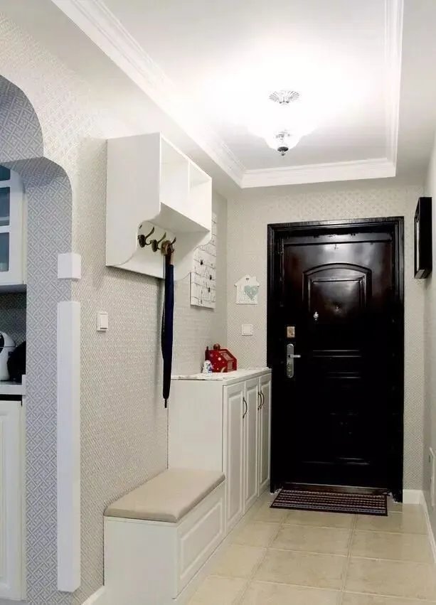 客厅的玄关，我觉得这样装才最美，越看越满意！