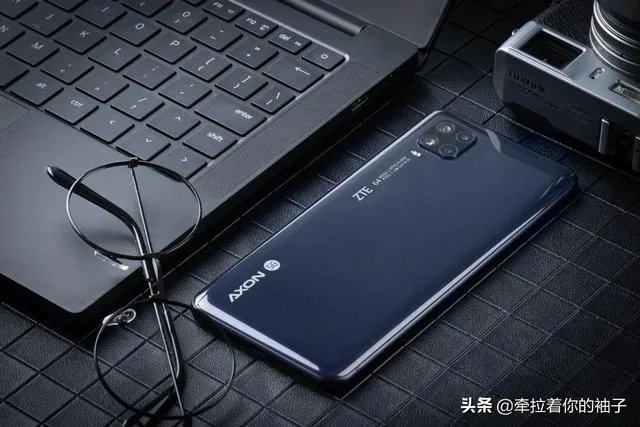 中兴是个大公司，为什么国内很少看到有人用中兴手机？