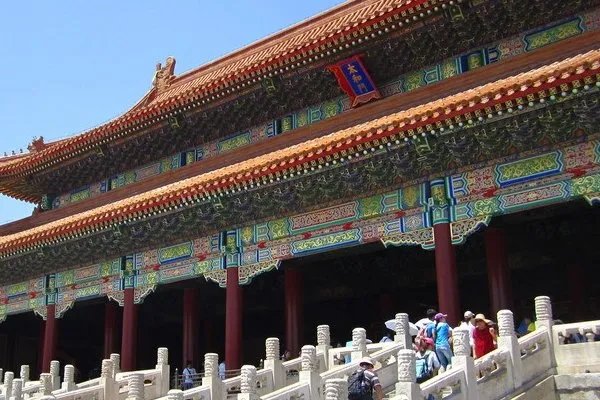 衣冠禽兽原本是一个褒义词，为何会变成一个贬义词？