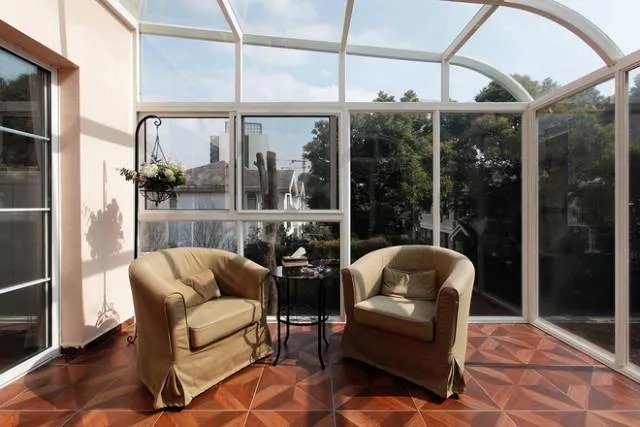 给你的花园阳台吊个顶吧~