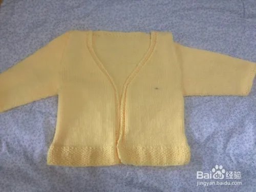 手工编织小孩毛线衣