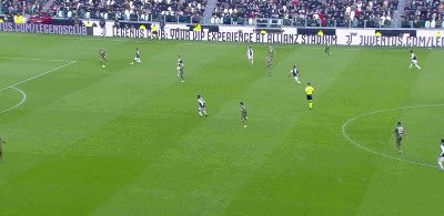 即将35岁！意甲首帽！C罗3射1传，助尤文4-0卡利亚里，C罗还能火几年？