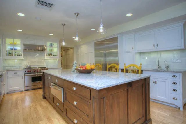 简欧式别墅，简约中透露着时尚