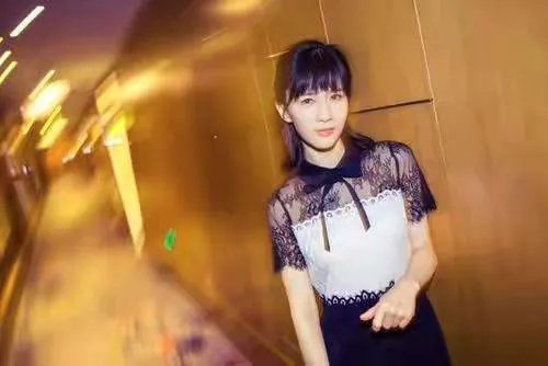 papi酱曾发文宣布生子：我卸货了，母子平安，你想对现在的她说些什么？