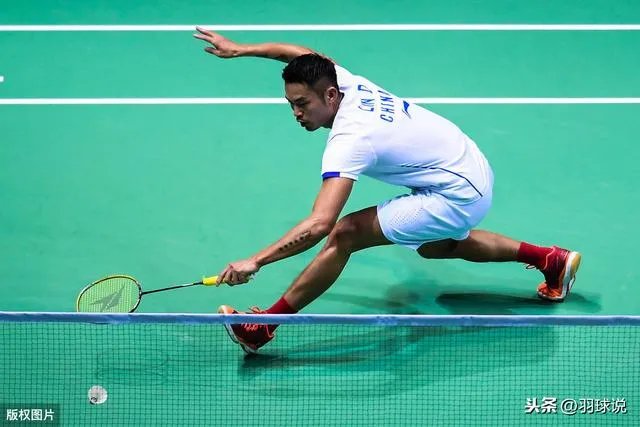 室内羽毛球馆怎么收费