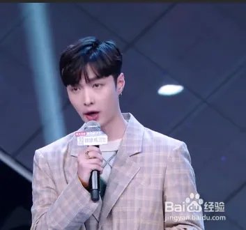 爱奇艺偶像练系生怎么投票