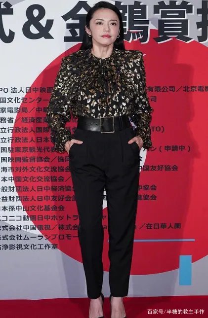 29岁李沁压轴东京，国风装成红毯第一美，你喜欢她吗？