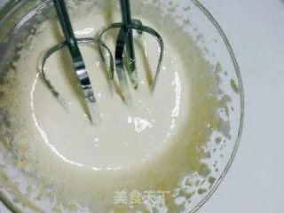 自制蛋黄牛奶冰激凌