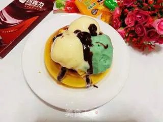 自制蛋黄牛奶冰激凌