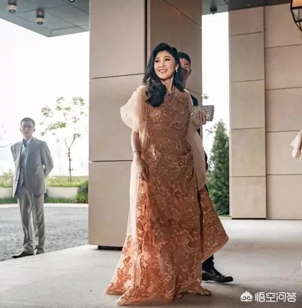 巴育嘲笑英拉没胆子泰国英拉现状大米案