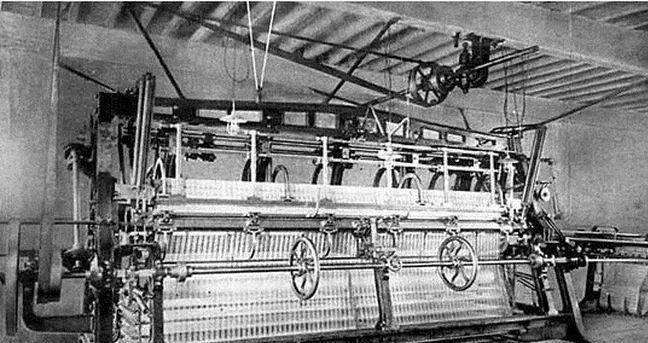 维多利亚女王：第一个穿着白色婚纱出嫁的新娘，拯救了霍尼顿蕾丝