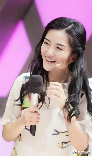 如果毛阿敏和那英同时在北京举办演唱会，你去看谁？