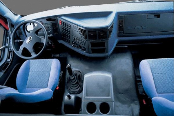 一汽解放j6驾驶室怎样操作