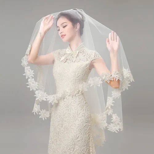 白色婚纱礼服图片大全  小胸适合穿什么样的婚纱