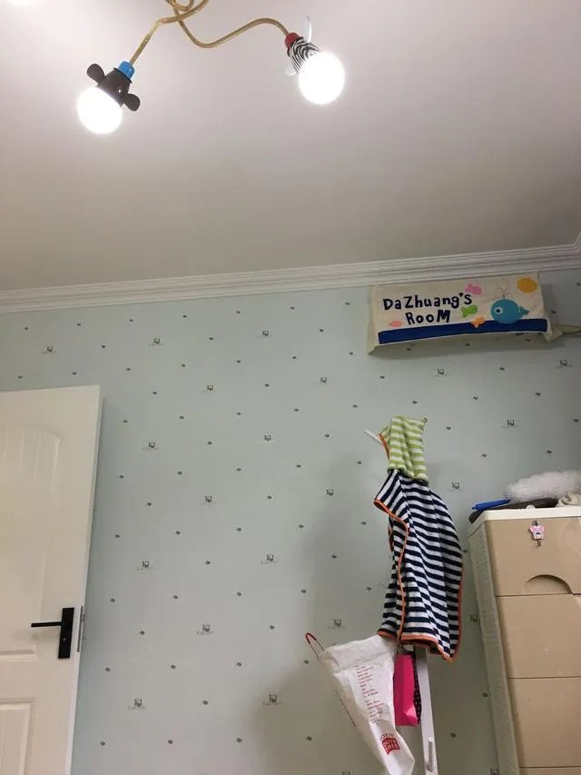 翻新68平米老旧二手房，反差太大，婆婆以为走错门