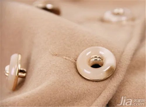 驼色是什么颜色？驼色搭配什么颜色