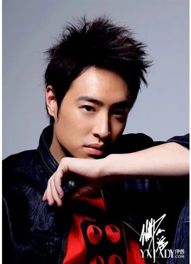 潘玮柏女友曝光与富二代杨馥瑜现已同居