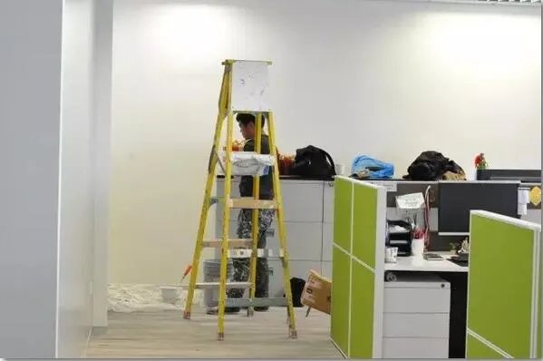 益涂入驻希尔顿酒店管理（上海）有限公司