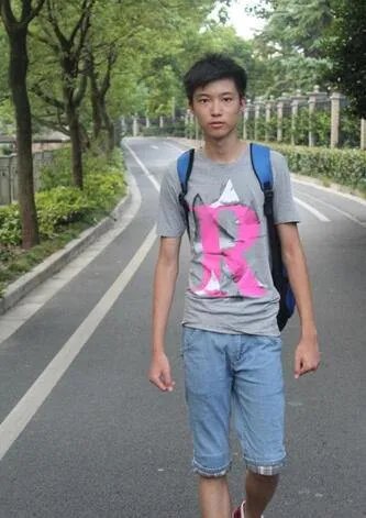 网传左溢和陈子仪接吻照曝光？揭秘左溢陈子仪傲人的成功路