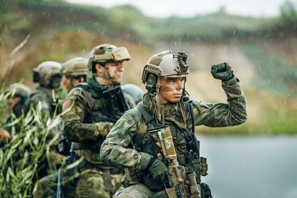 俄乌冲突花费巨大，俄罗斯还有多少资金能撑下去？