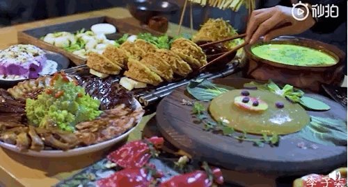 坐拥几千万粉丝的李子柒，被质疑的真实，到底长什么样？