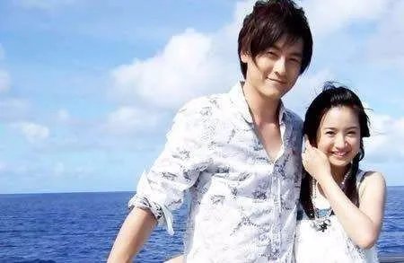 郑元畅和林依晨是否相爱过？