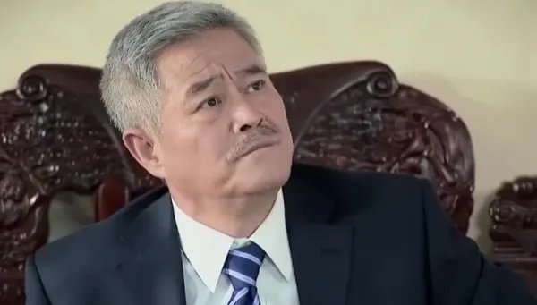 哈文与赵本山隔空开撕，有本事永远不登春晚，究竟发生了什么？