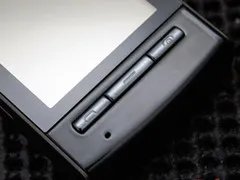 直板智能全触控 诺基亚5250再降130元