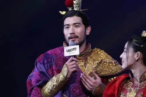 高以翔录制节目中猝死，晕倒时如何正确把握急救的“黄金4分钟”？