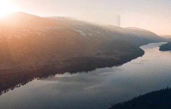 一衣带水中的水是指什么河 成语故事是什么意思