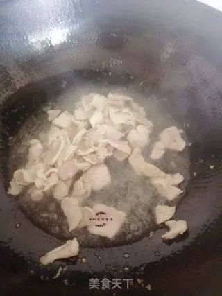 黄豆芽炒肉