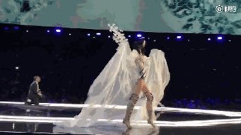 奚梦瑶摔倒会有什么影响？