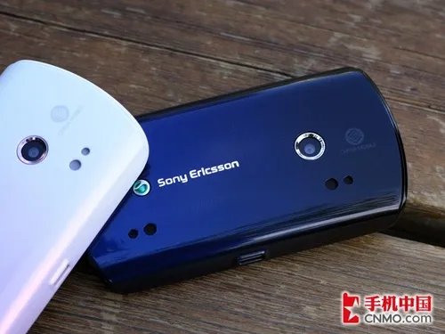 TD智能音乐手机 索尼爱立信WT18i图赏