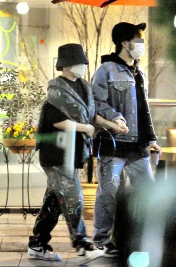 滨崎步发文宣布诞下二胎！孩子生父身份依旧成迷